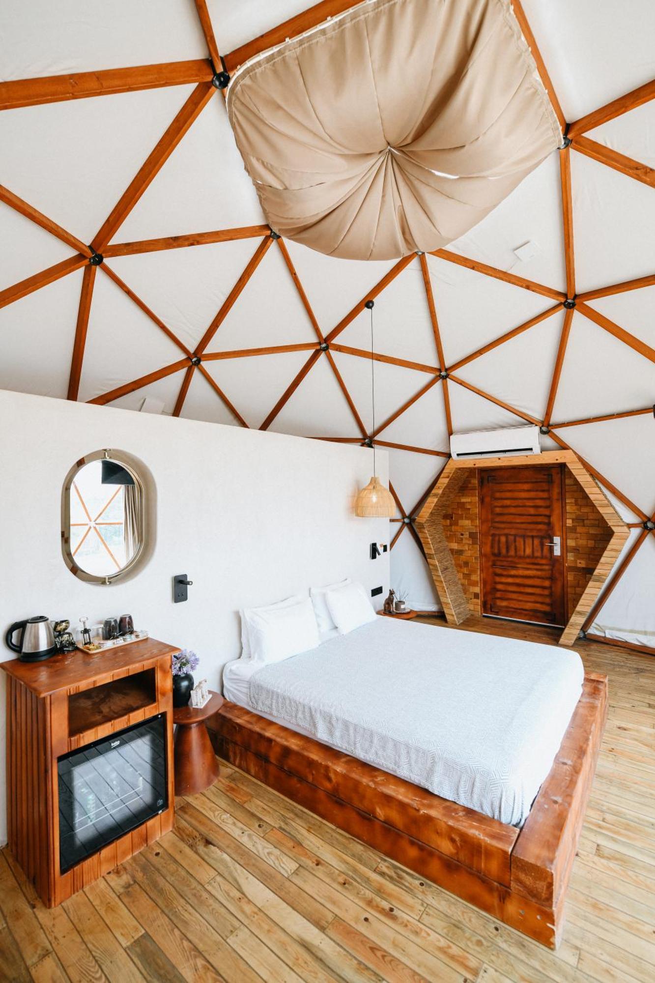 Отель Mandalin Glamping Сельчук Экстерьер фото