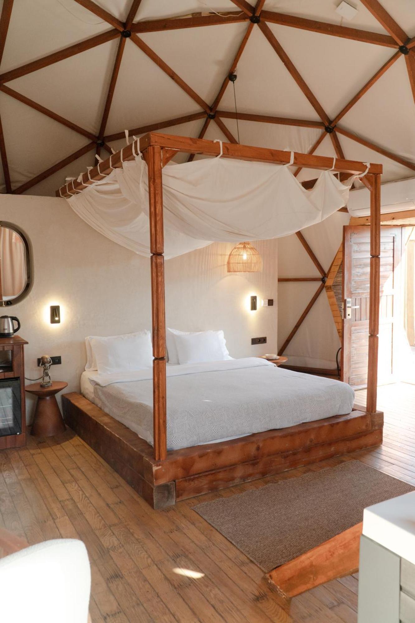 Отель Mandalin Glamping Сельчук Экстерьер фото